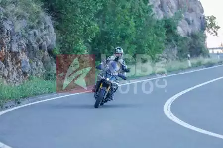 12-10-2025  (09h-10h)