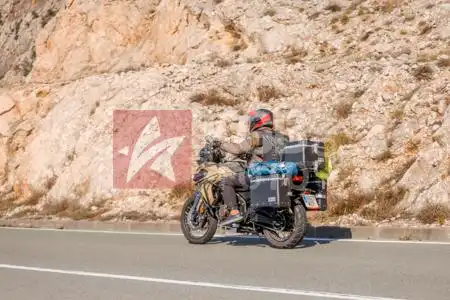 _3063301