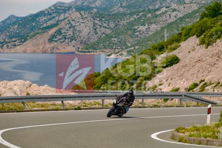 _5107897
