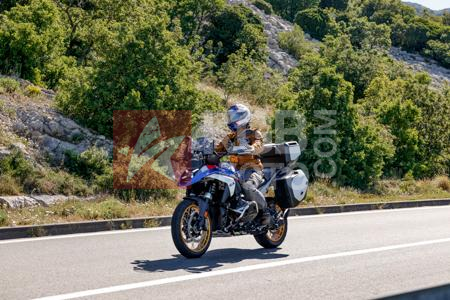 _5302332