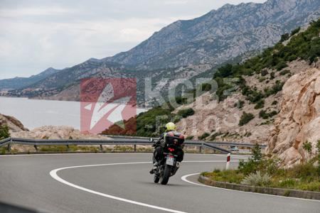 _6066171