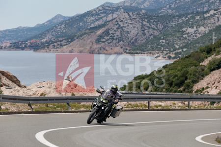 _6131780-i30MhL