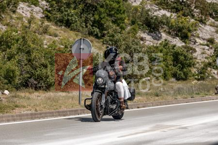 _6132268-VQbhHo