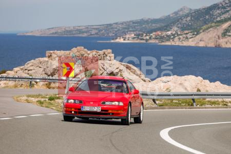 _6143710