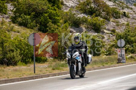 _6144094-X8CNRh