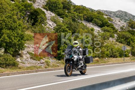 _6144724-Jlp1p0
