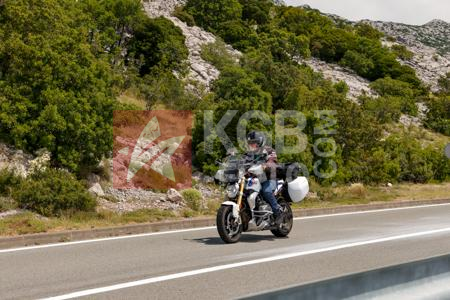 _6144935-gkSDyu