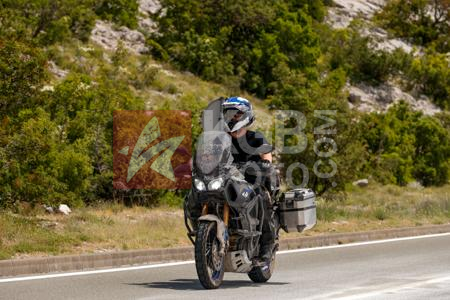 _6144974-i3rltI