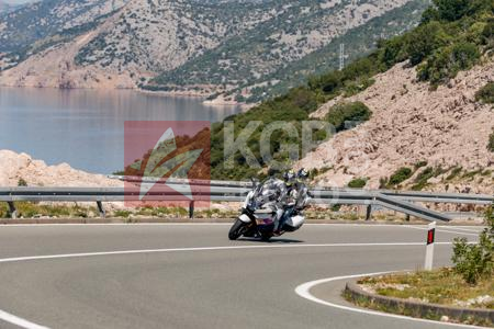 _6207358-UV5twS