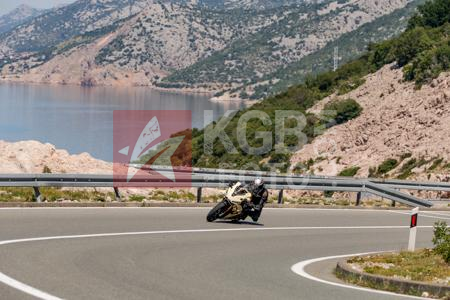 _6207383-lC7BIS