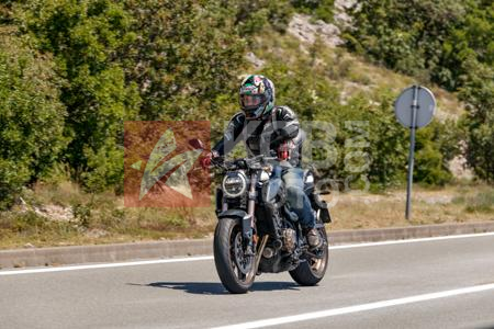 _6208656-xxZ6rJ