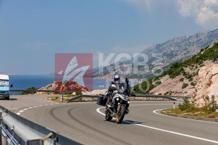 _6211919-7FkCFR