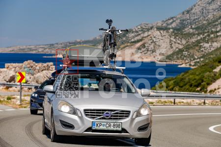 _7049794-LImf64