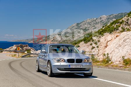_7040692-nWeT9Y