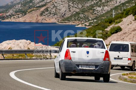 _7053183-GgV1I7