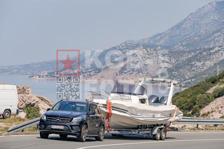 _7188232-yB8wUp