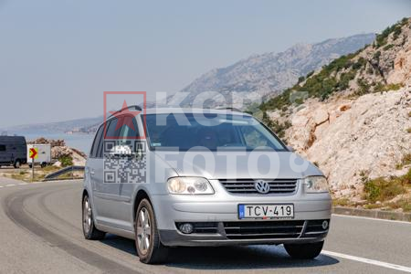 _7189401-ShKFwD