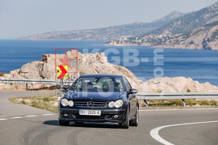 _7193070
