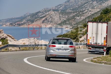 _7195262-3z1tSi