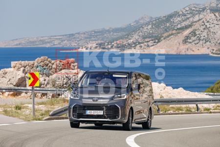 _8028723-MVuLru