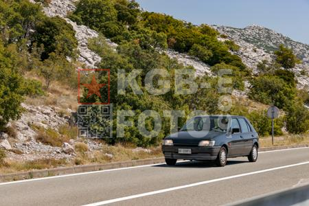_8028839-zP8CBo