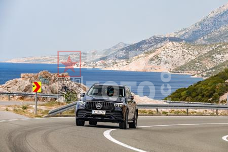 _8081891-eFSIGf