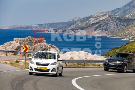 _8082052