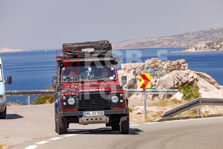 _8158214-jAsLo2