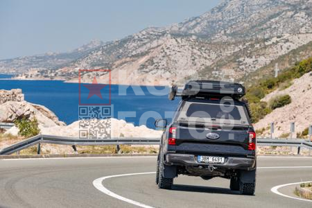_8157736-wEr7xt