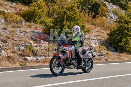 _8169983-cTvVOk