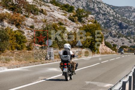 _8161865-GsxRib