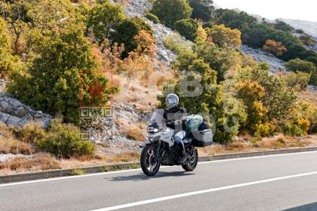 _8222671