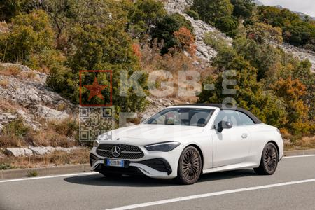 _8290648-m6TvLT