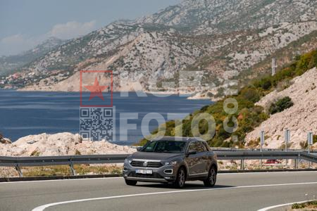 _8291963-sE1GB6