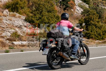 _8291873-astlqG