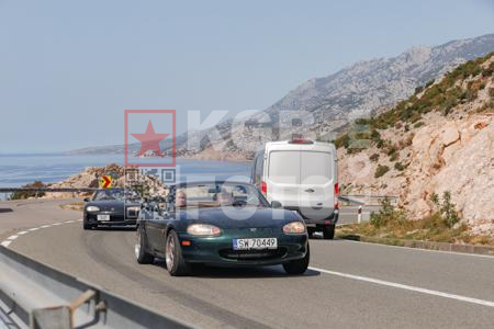_8304176-2-JKHKyN