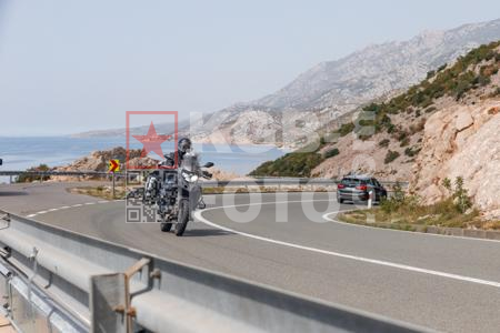 _8304747-2-cNrAZ0
