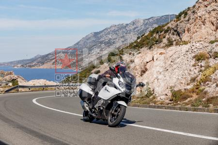 _9057542-2