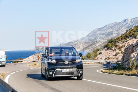 _9069915