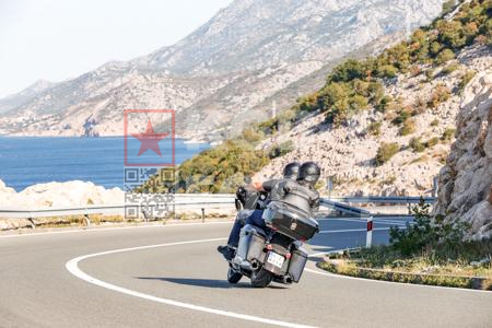 _9069826