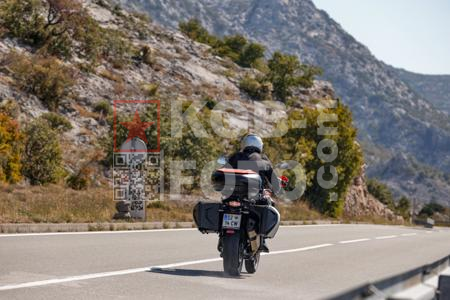 _9061675-inWLTf