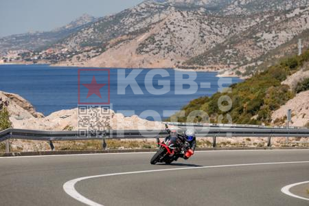 _9061941-7zBHE1