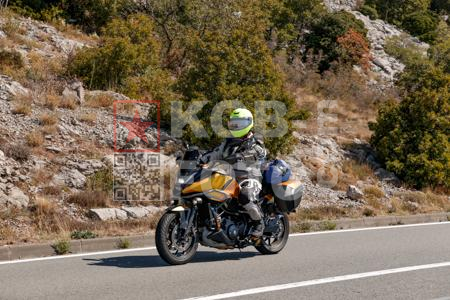 _9062016-BXt5p5