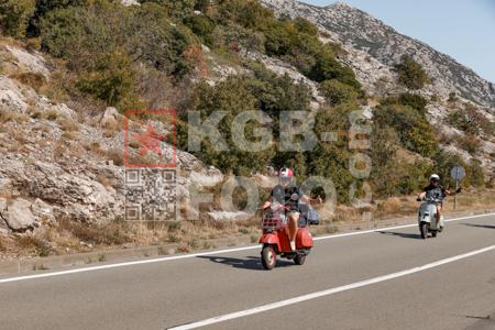 _9063532-bxa5bA