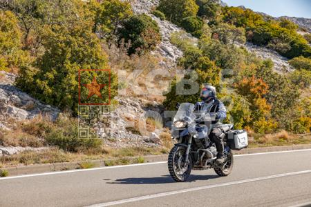 _9134829-vf6Cqi
