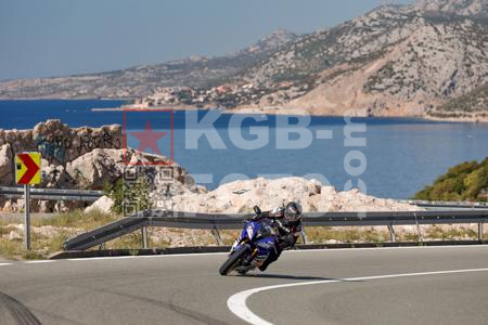 _9272376