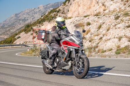 _0047989